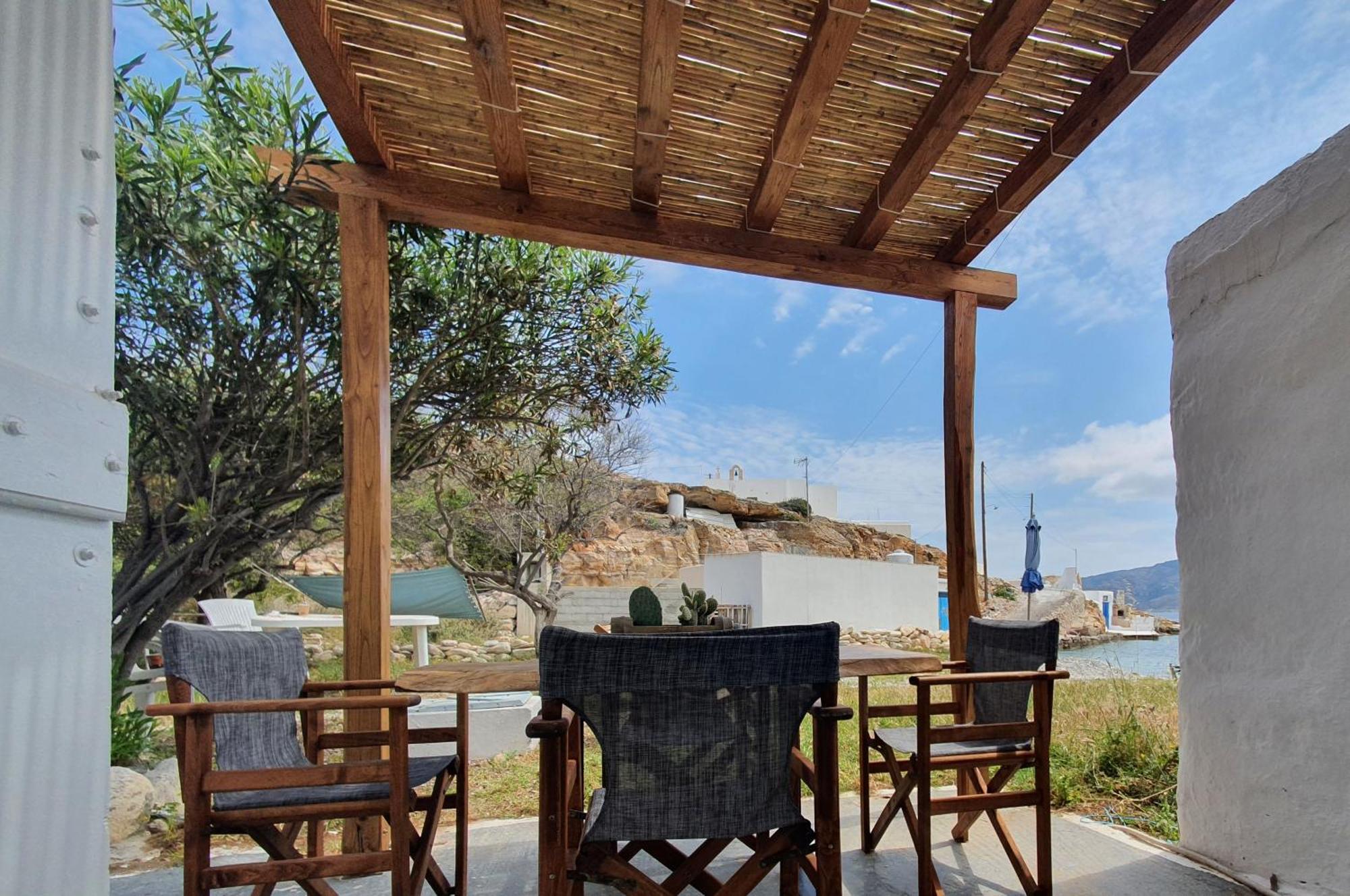 Agios Nikolaos Beach House Kímolos Esterno foto