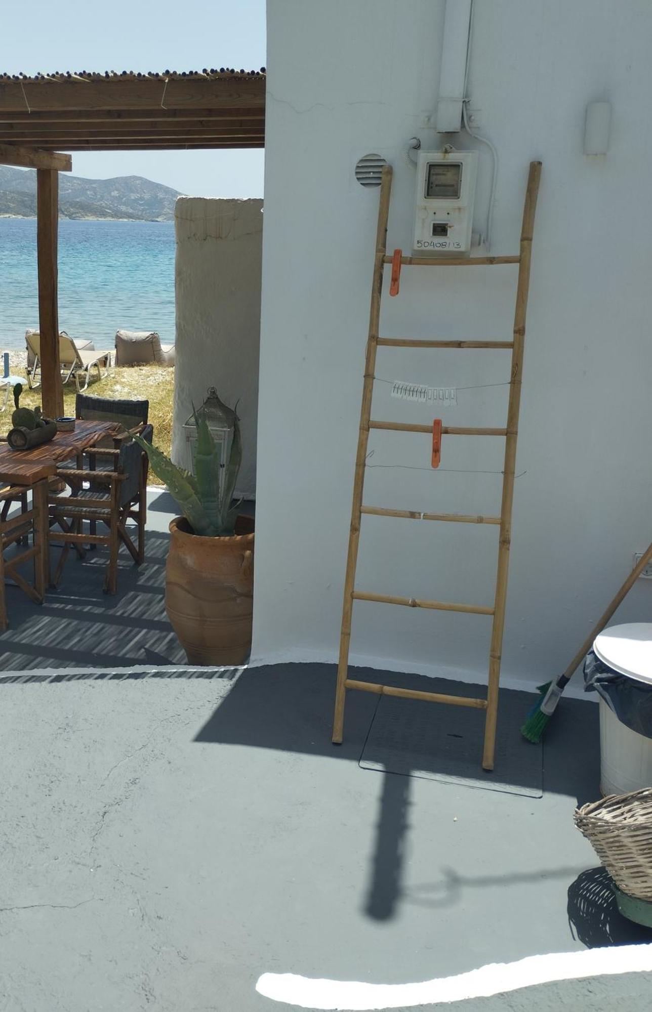 Agios Nikolaos Beach House Kímolos Esterno foto