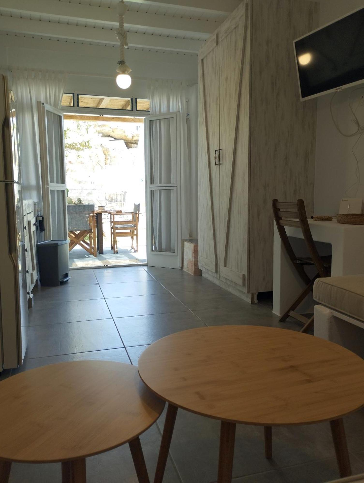 Agios Nikolaos Beach House Kímolos Esterno foto
